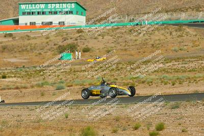 media/Jun-01-2025-CalClub SCCA (Sun) [[eae223c5dd]]/Group 3/Qualifying/